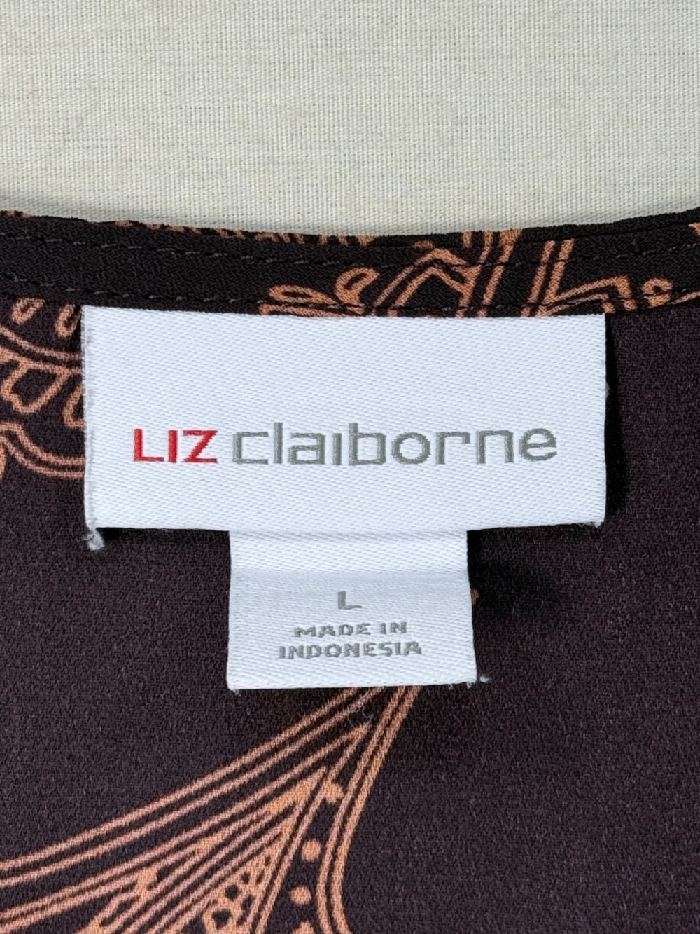 Liz Claiborne Brown Paisley Ruffle V-Neck Blouse Size L - Picture 3 of 5